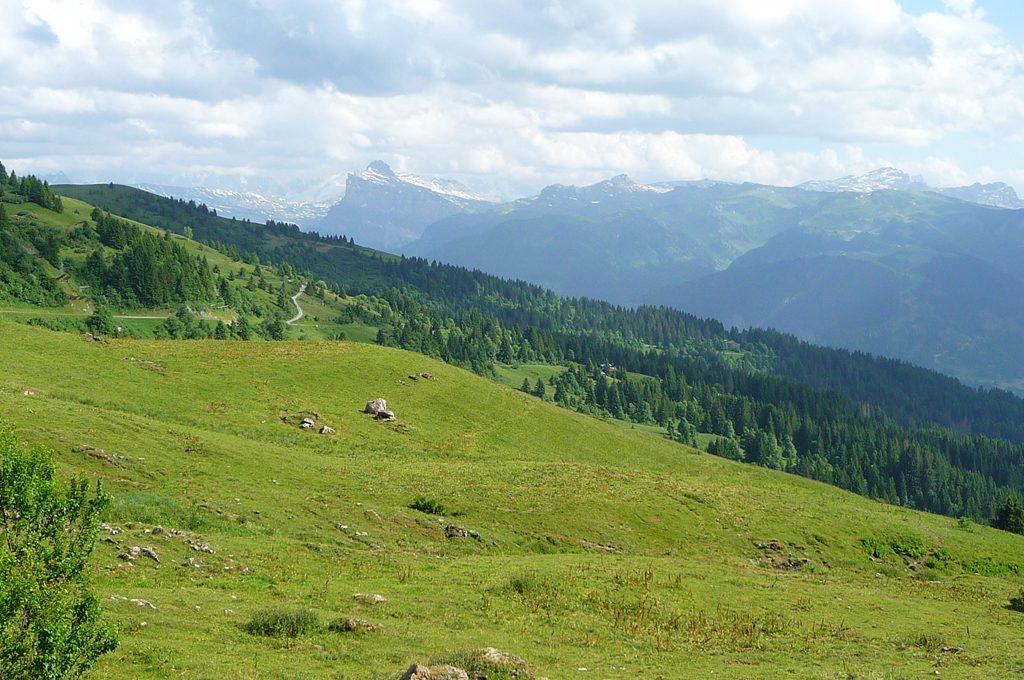 Vue du col de Joux Plane depuis Morzine