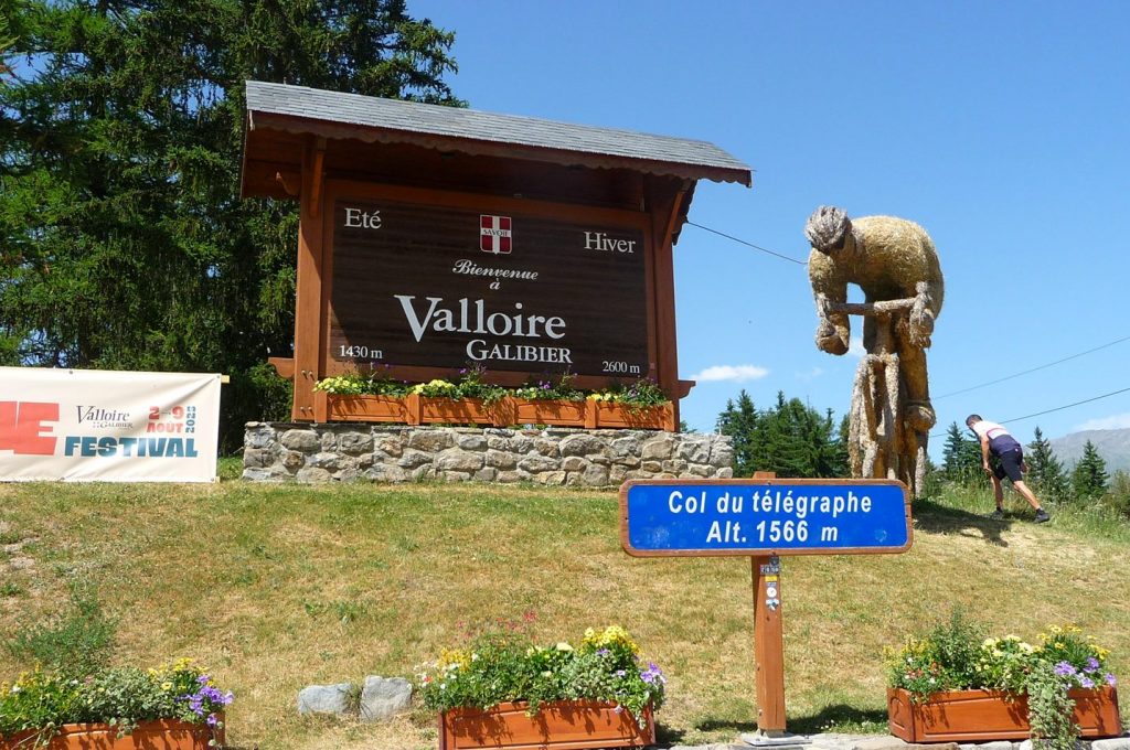 Panneau au sommet du col du Télégraphe